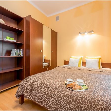 P&O Apartments Piwna Warszawa Eksteriør billede